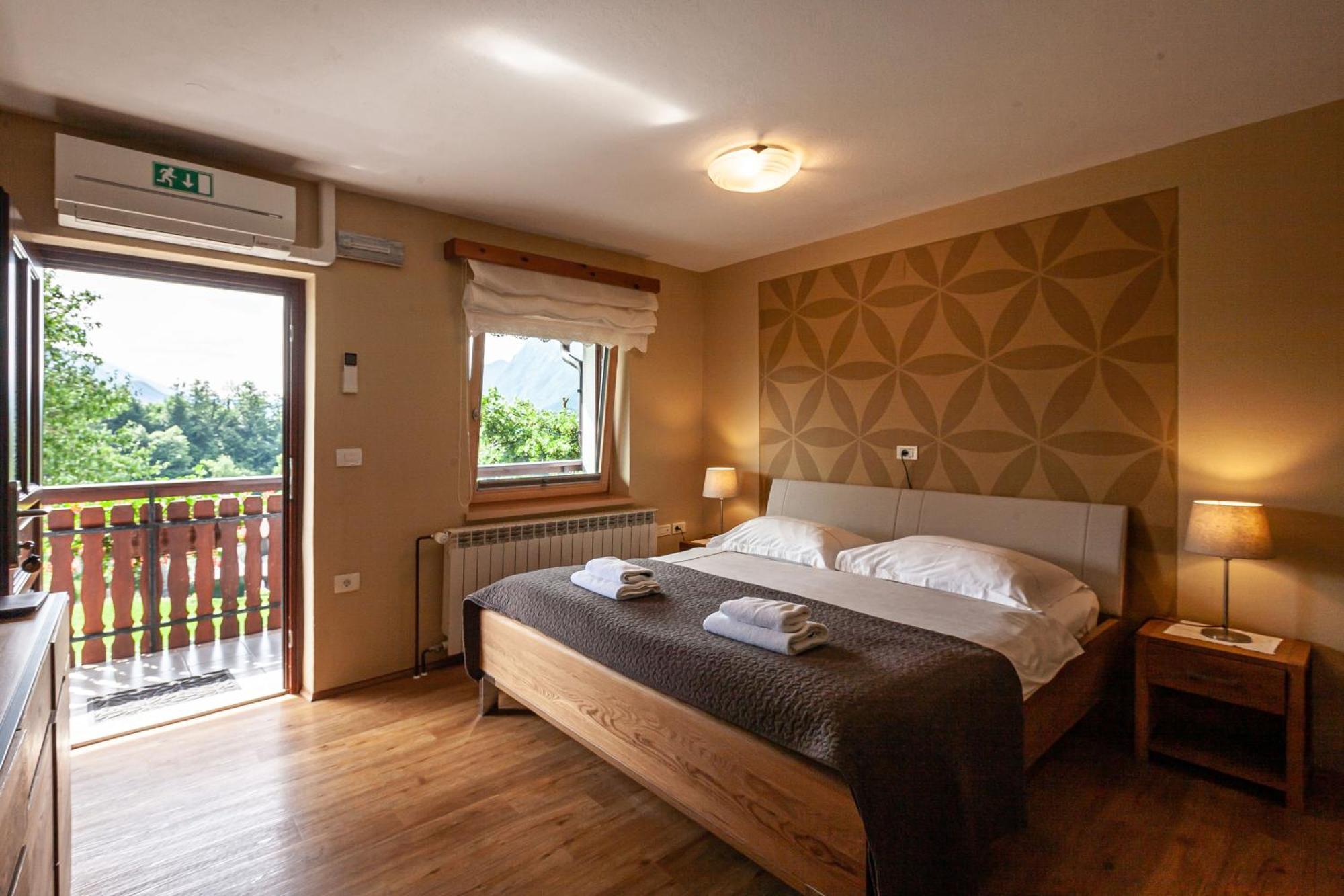 Tourist Farm Kranjc Villa โคบาริด ภายนอก รูปภาพ